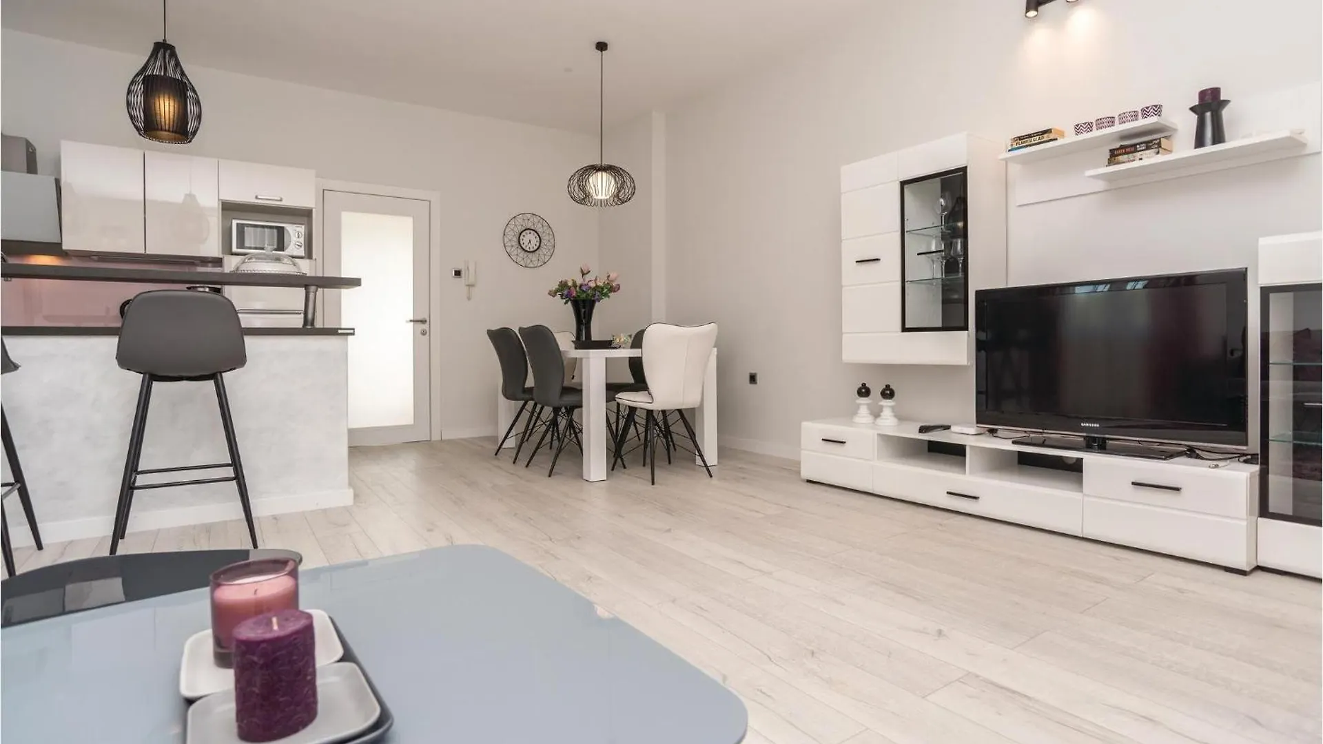 2 Bedroom Gorgeous Home In Zadar Holiday home